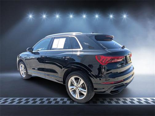 2022 Audi Q3 Premium Plus