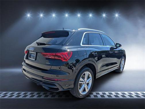 2022 Audi Q3 Premium Plus