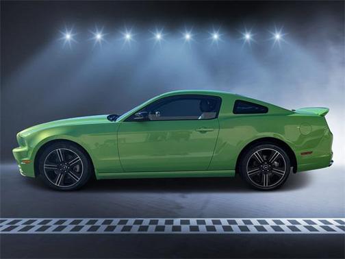 2013 Ford Mustang V6 Premium