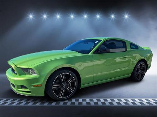 2013 Ford Mustang V6 Premium
