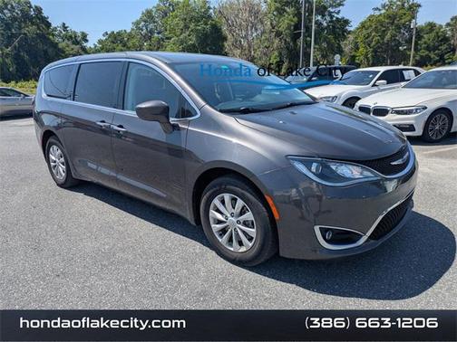 2019 Chrysler Pacifica Touring Plus