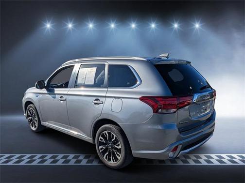 2018 Mitsubishi Outlander PHEV GT