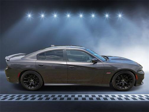 2018 Dodge Charger R/T Scat Pack