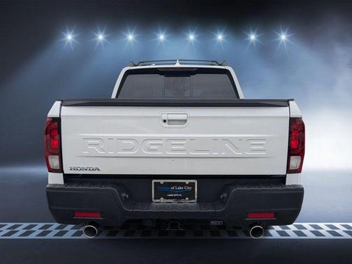 Platinum White Pearl 2026 Honda Ridgeline RTL