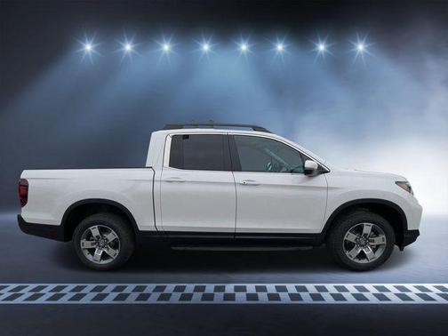 Platinum White Pearl 2026 Honda Ridgeline RTL