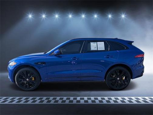 2019 Jaguar F-PACE 30t R-Sport