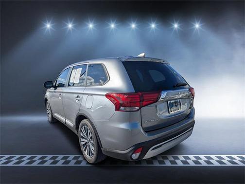 2020 Mitsubishi Outlander ES