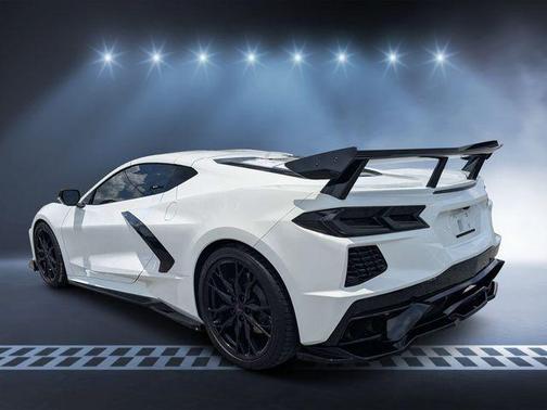 Arctic White 2023 Chevrolet Corvette Stingray w/1LT