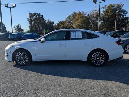 2023 Hyundai SONATA Hybrid Limited