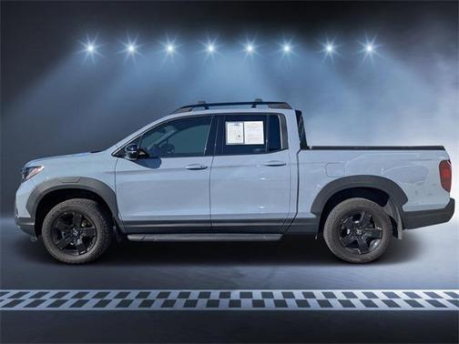 2025 Honda Ridgeline Black