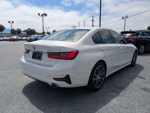 Alpine White 2021 BMW 330 330i