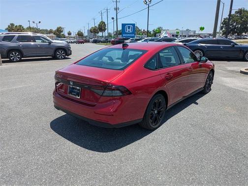 2025 Honda Accord Sport SE 1.5T