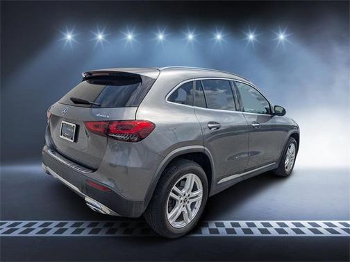 2021 Mercedes-Benz GLA 250 Base 4MATIC