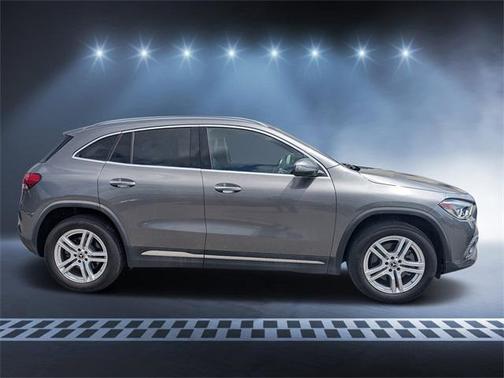 2021 Mercedes-Benz GLA 250 Base 4MATIC
