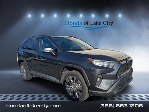 2019 Toyota RAV4 XLE Premium