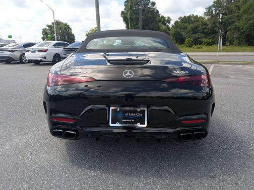 MANUFAKTUR Alpine Grey 2022 Mercedes-Benz AMG SL 63 Base