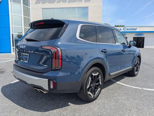 Midnight Lake Blue 2023 Kia Telluride EX