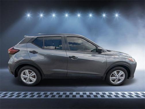 2021 Nissan Kicks S