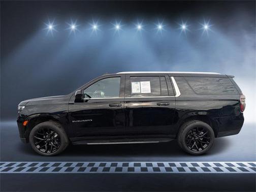 2024 Chevrolet Suburban LT