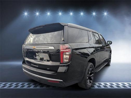 2024 Chevrolet Suburban LT