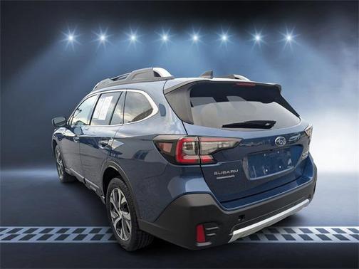 2022 Subaru Outback Touring XT