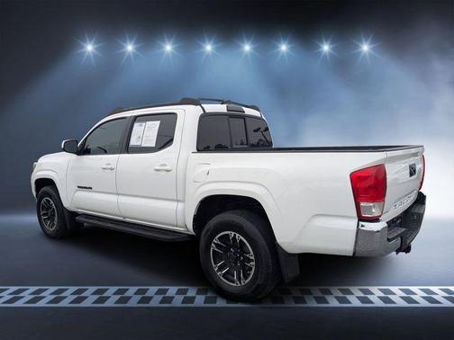 2016 Toyota Tacoma SR5