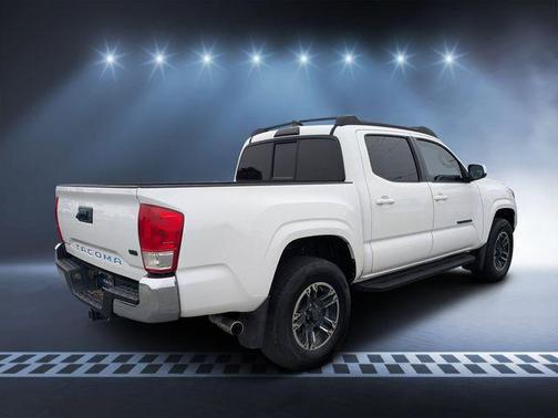 2016 Toyota Tacoma SR5
