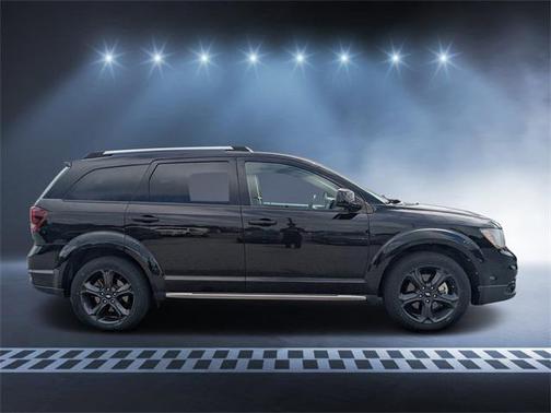 2019 Dodge Journey Crossroad
