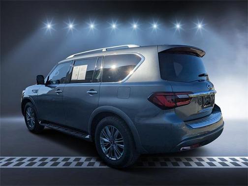 2021 INFINITI QX80 Luxe