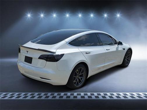 2020 Tesla Model 3 Standard Range Plus