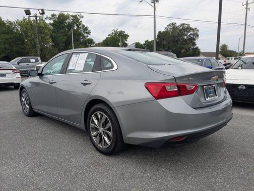 Sterling Gray Metallic 2023 Chevrolet Malibu FWD 1LT