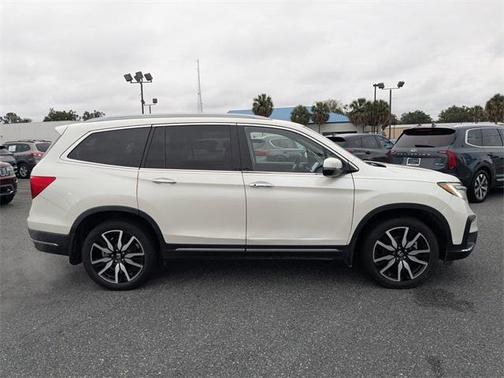 2019 Honda Pilot Touring 8-Passenger