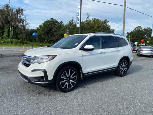 2019 Honda Pilot Touring 8-Passenger