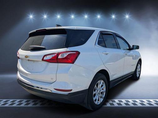 Iridescent Pearl Tricoat 2019 Chevrolet Equinox 1LT