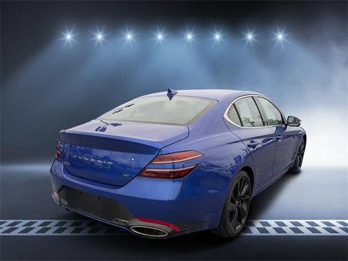 2023 Genesis G70 3.3T RWD