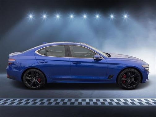 2023 Genesis G70 3.3T RWD