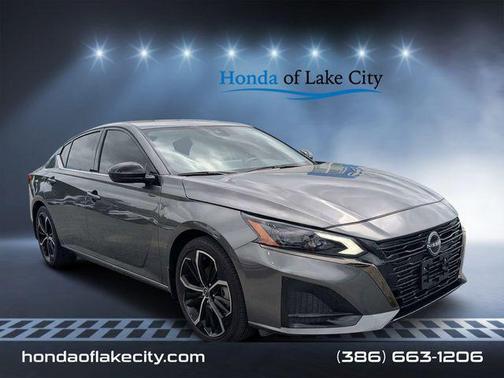 Gun Metallic 2024 Nissan Altima SR FWD