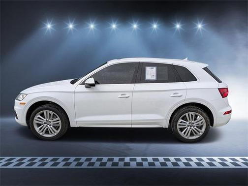 2019 Audi Q5 2.0T Premium Plus
