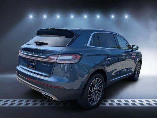 Blue Diamond Metallic 2019 Lincoln Nautilus Reserve