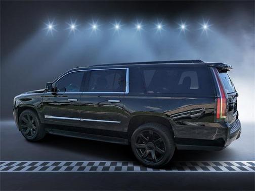 2018 Cadillac Escalade ESV Luxury