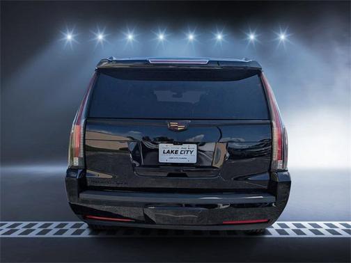 2018 Cadillac Escalade ESV Luxury