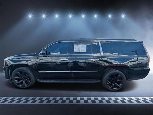 2018 Cadillac Escalade ESV Luxury