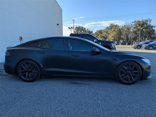 2021 Tesla Model S Plaid