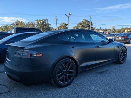 2021 Tesla Model S Plaid