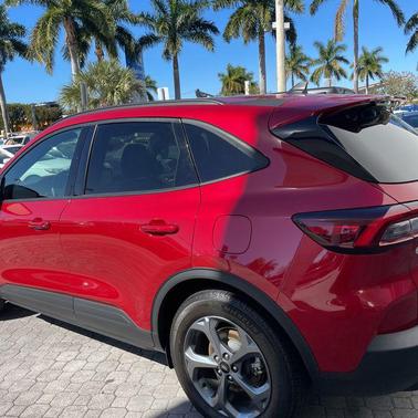 2025 Ford Escape ST-Line
