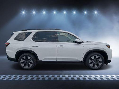 Platinum White Pearl 2026 Honda Pilot Elite