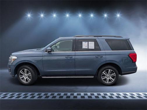 2022 Ford Expedition XLT