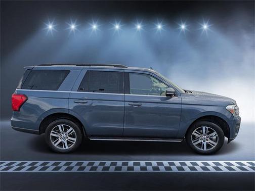 2022 Ford Expedition XLT