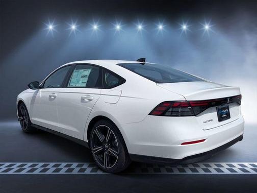 Platinum White Pearl 2026 Honda Accord SE