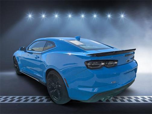 2022 Chevrolet Camaro RWD Coupe LT1